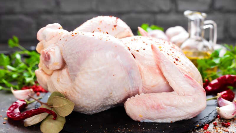 poulet qui sent à l'ouverture