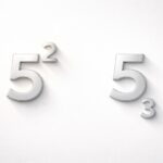 Symboles supérieur et inférieur : tout ce que vous devez savoir pour les utiliser efficacement